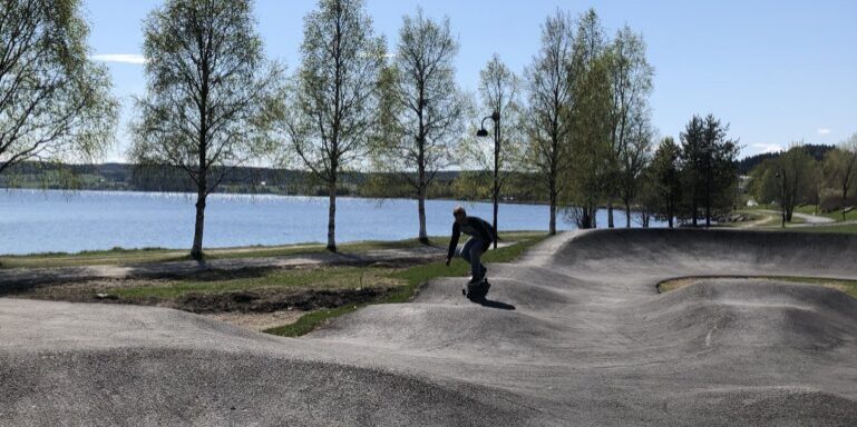 pumptrack-storsjon-surfbukten Pumptrack vid Storsjön och Surfbukten